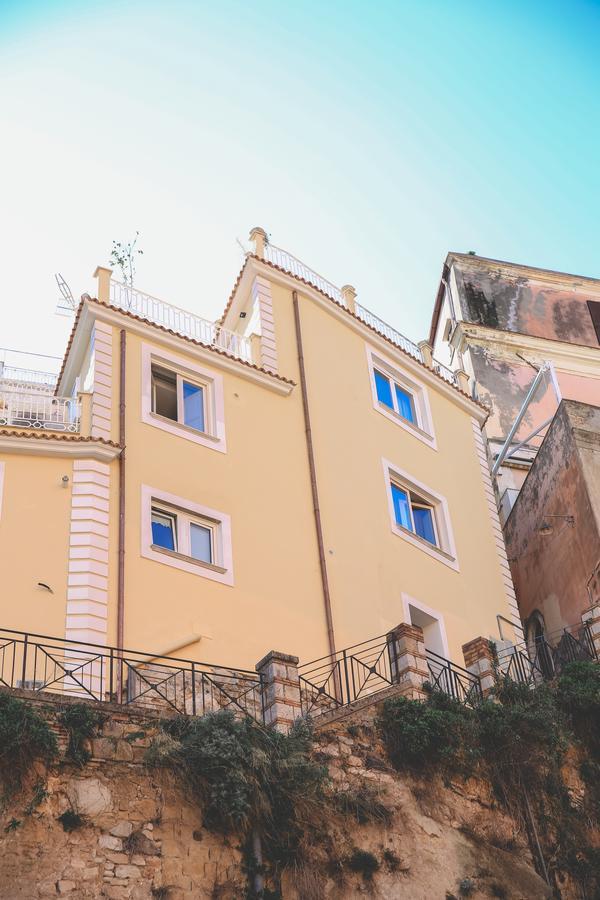Il Viaggiatore Gaeta Medievale B&B Exterior photo
